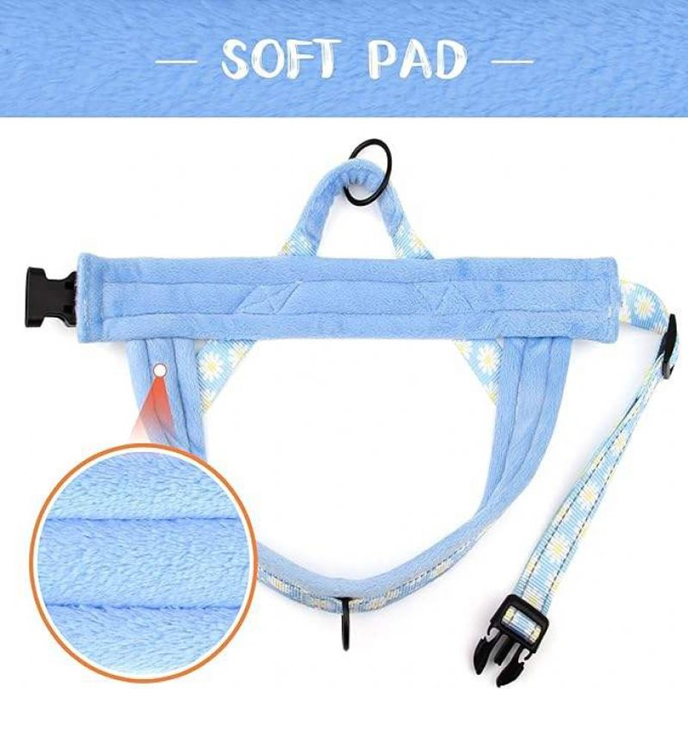 Soft padded interior and comfortable dog harness construction details